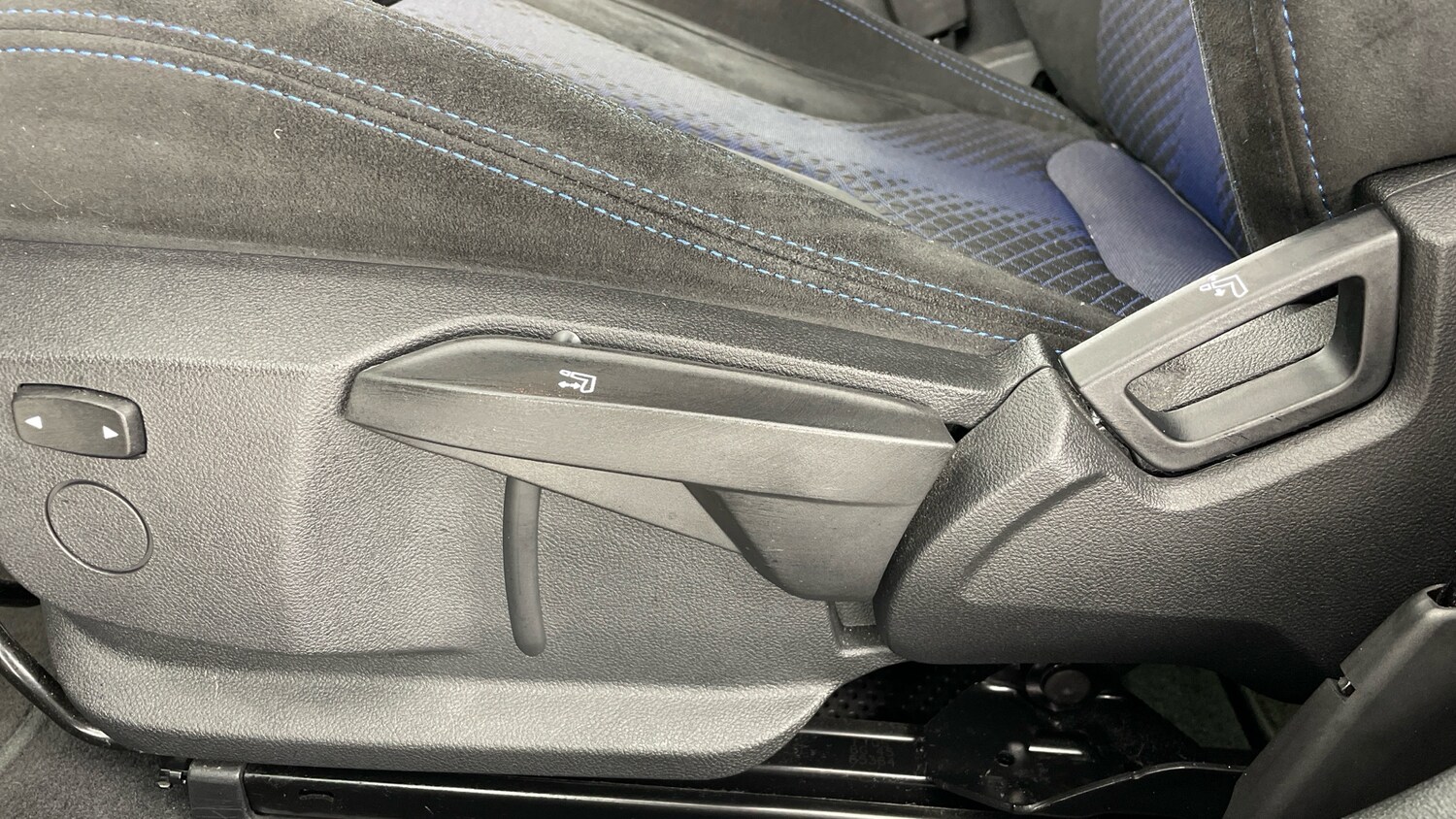 Used BMW 1 Series 2022 for sale - 77847604: Photo 28