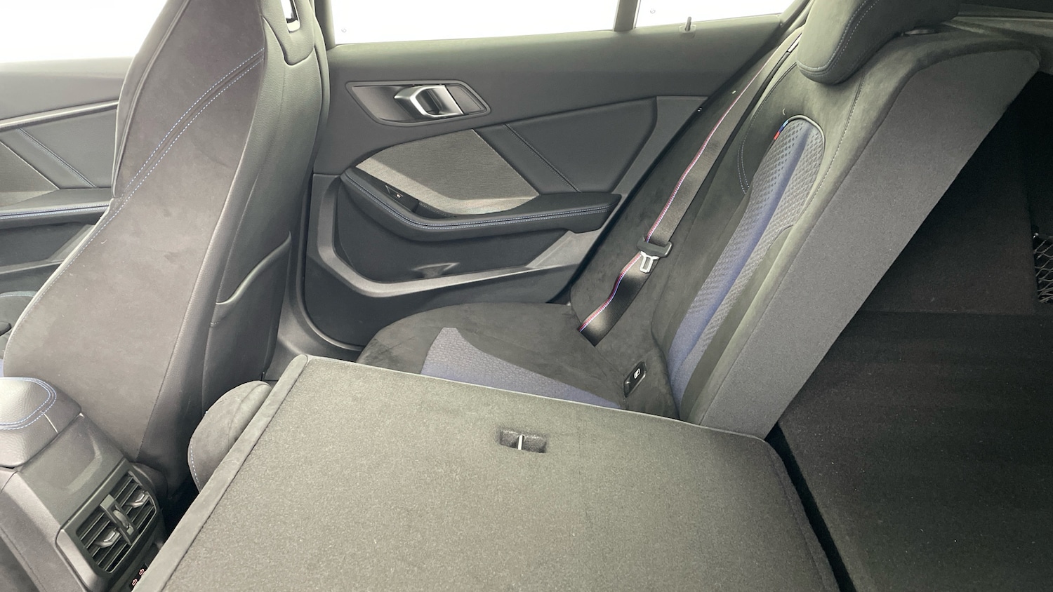 Used BMW 1 Series 2022 for sale - 77847604: Photo 37