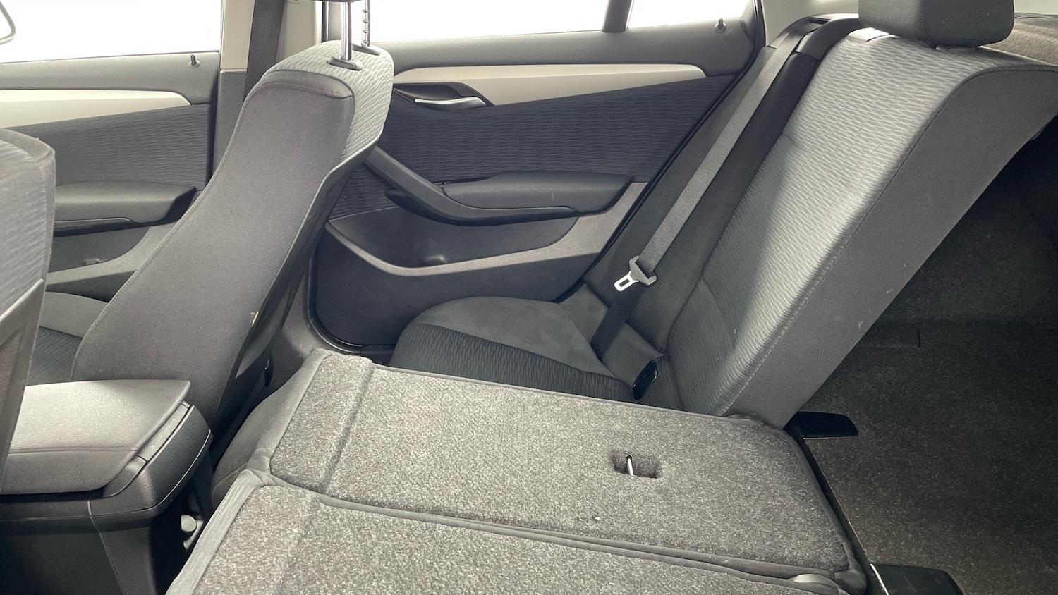 Used BMW X1 2015 for sale - 76931099: Photo 32