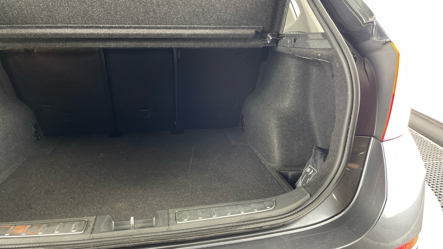 Used BMW X1 2015 for sale - 76931099: Photo 35