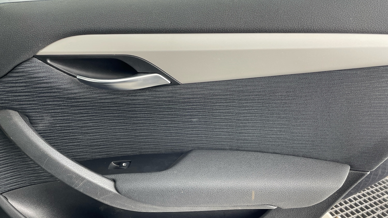 Used BMW X1 2015 for sale - 76931099: Photo 38