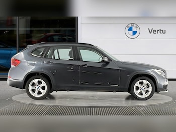 Used BMW X1 2015 for sale - 76931099: Photo