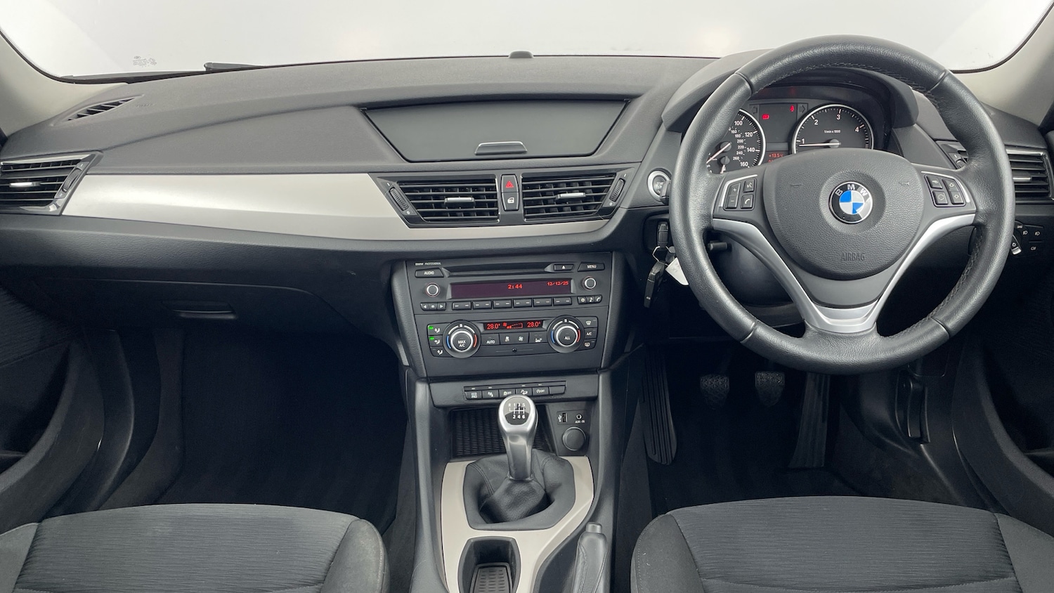 Used BMW X1 2015 for sale - 76931099: Photo 4