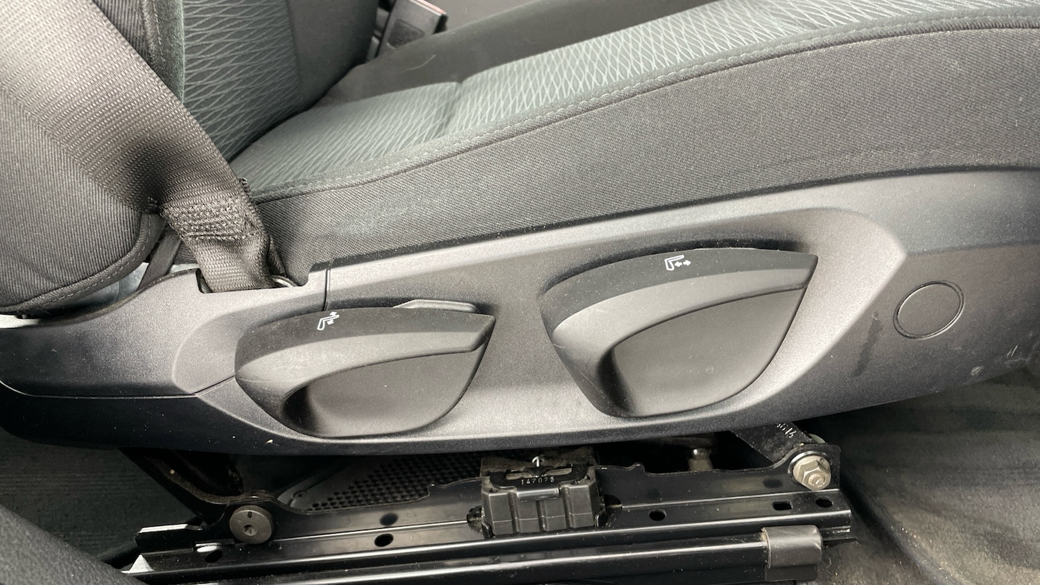 Used BMW X1 2015 for sale - 76931099: Photo 43