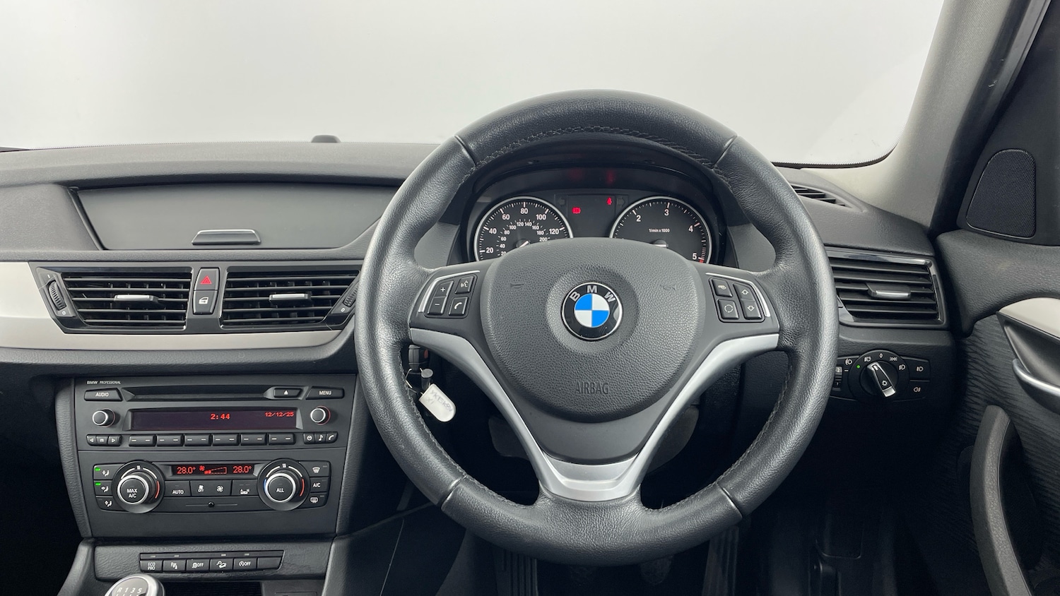 Used BMW X1 2015 for sale - 76931099: Photo 5