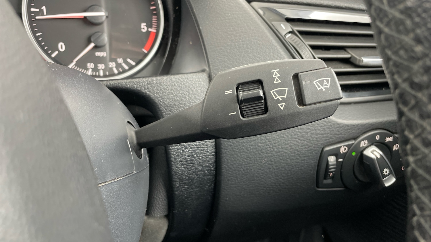 Used BMW X1 2015 for sale - 76931099: Photo 50