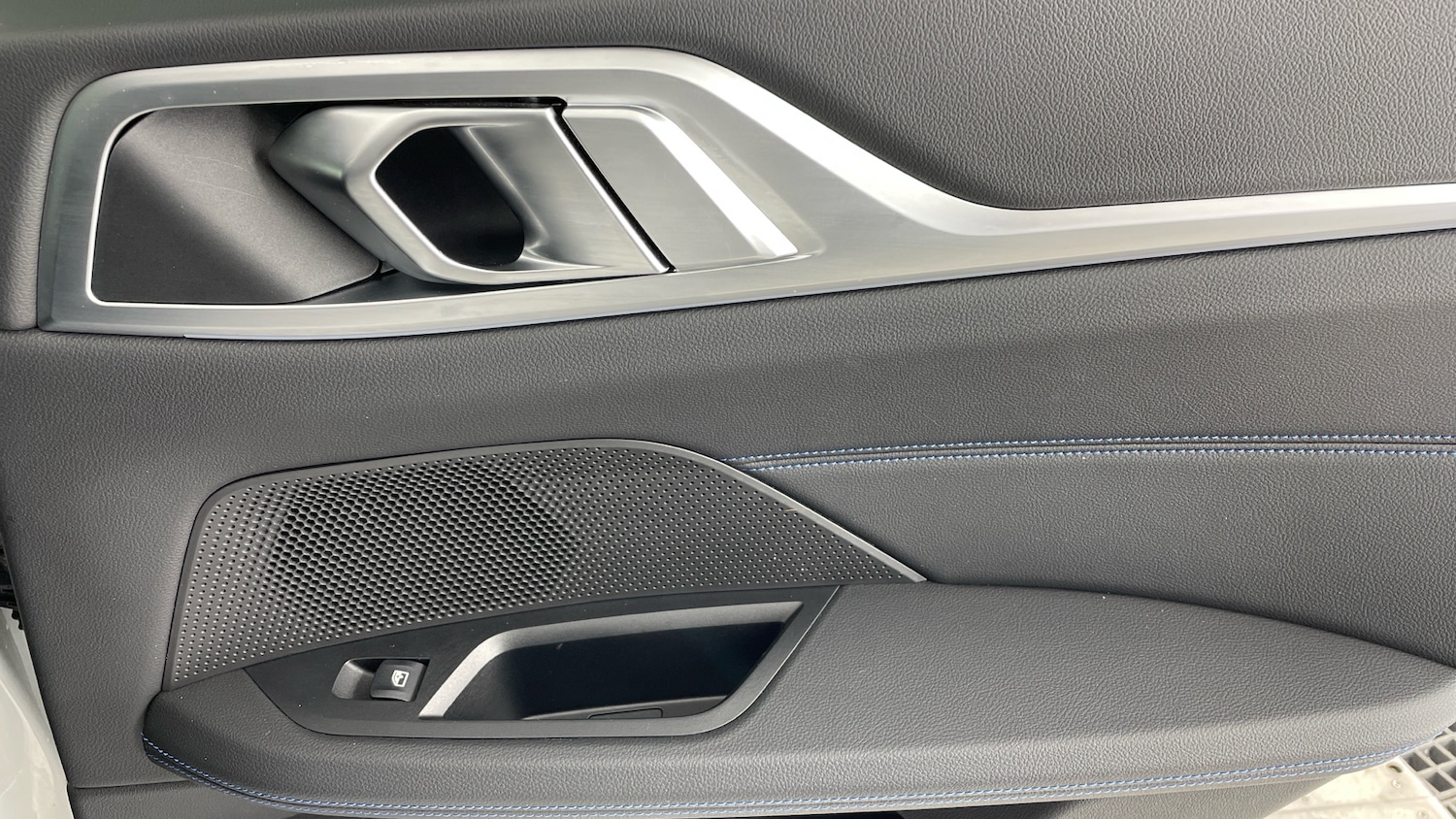 Used BMW i4 2022 for sale - 77975361: Photo 47