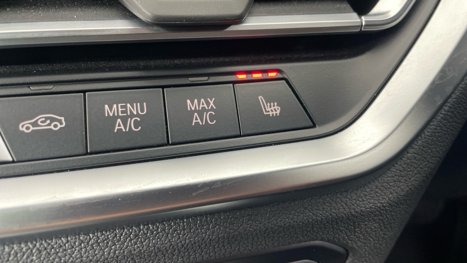 Vehicle 60