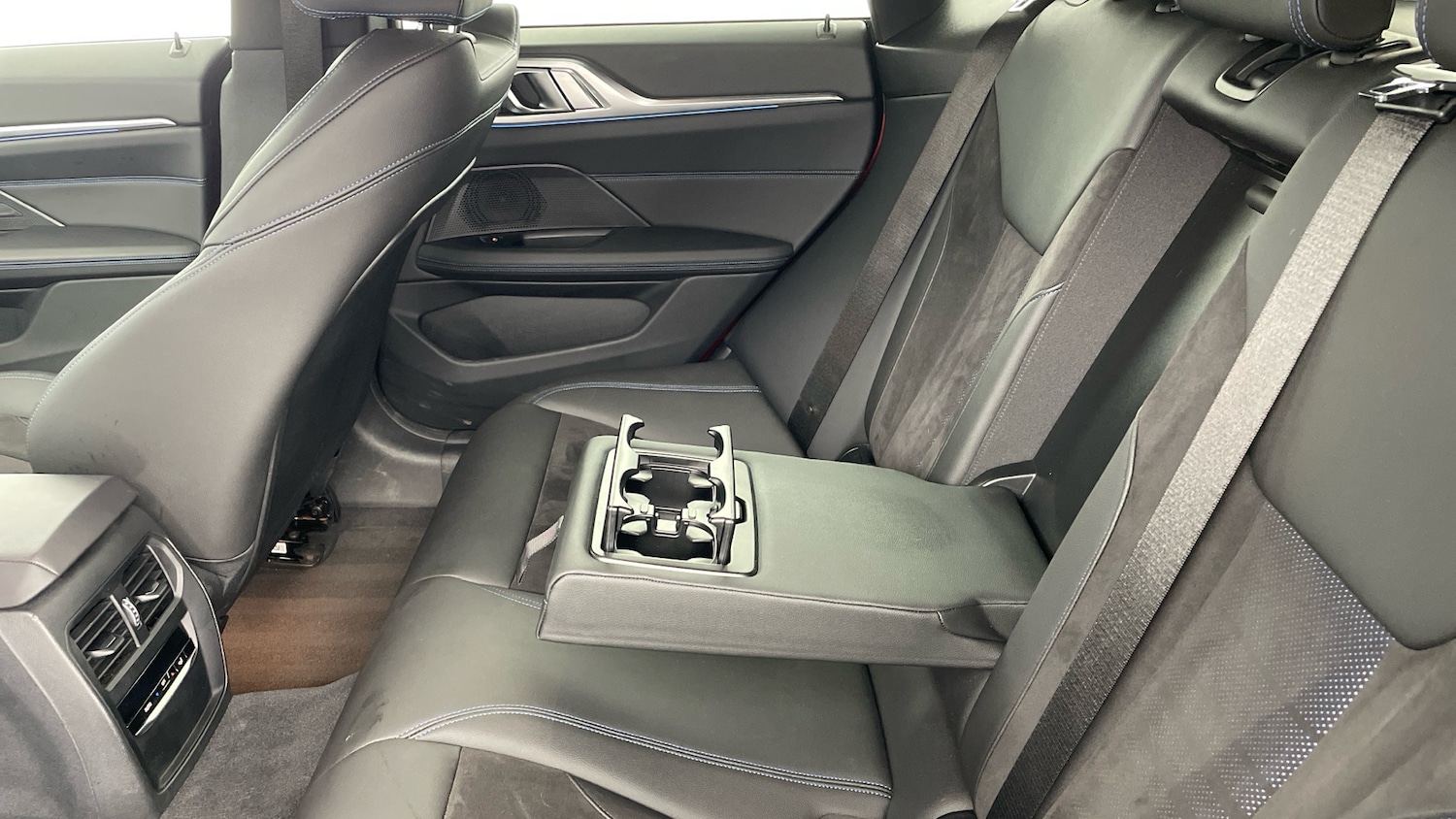 Used BMW i4 2022 for sale - 77450275: Photo 35