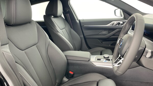 Used BMW i4 2025 for sale - 76184311: Photo 11