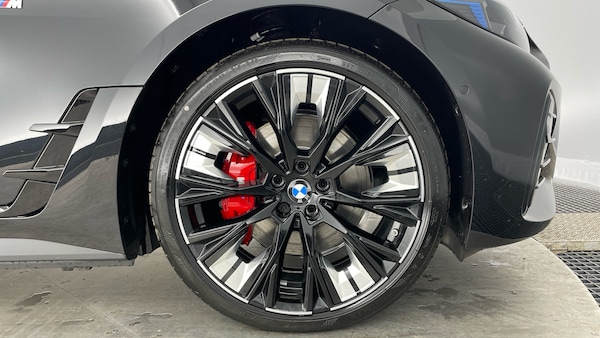Used BMW i4 2025 for sale - 76184311: Photo 14