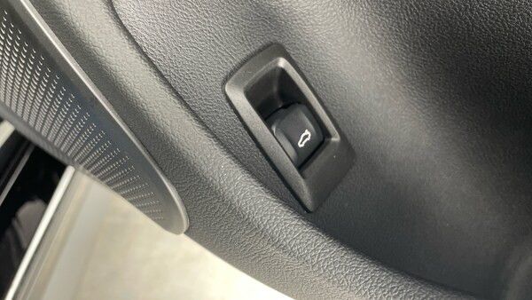 Used BMW i4 2025 for sale - 76184311: Photo 53