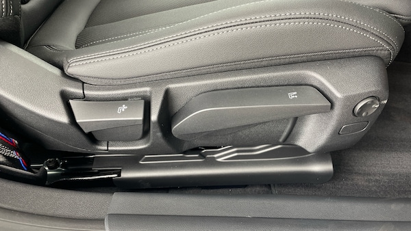 Used BMW i4 2025 for sale - 76184311: Photo 54