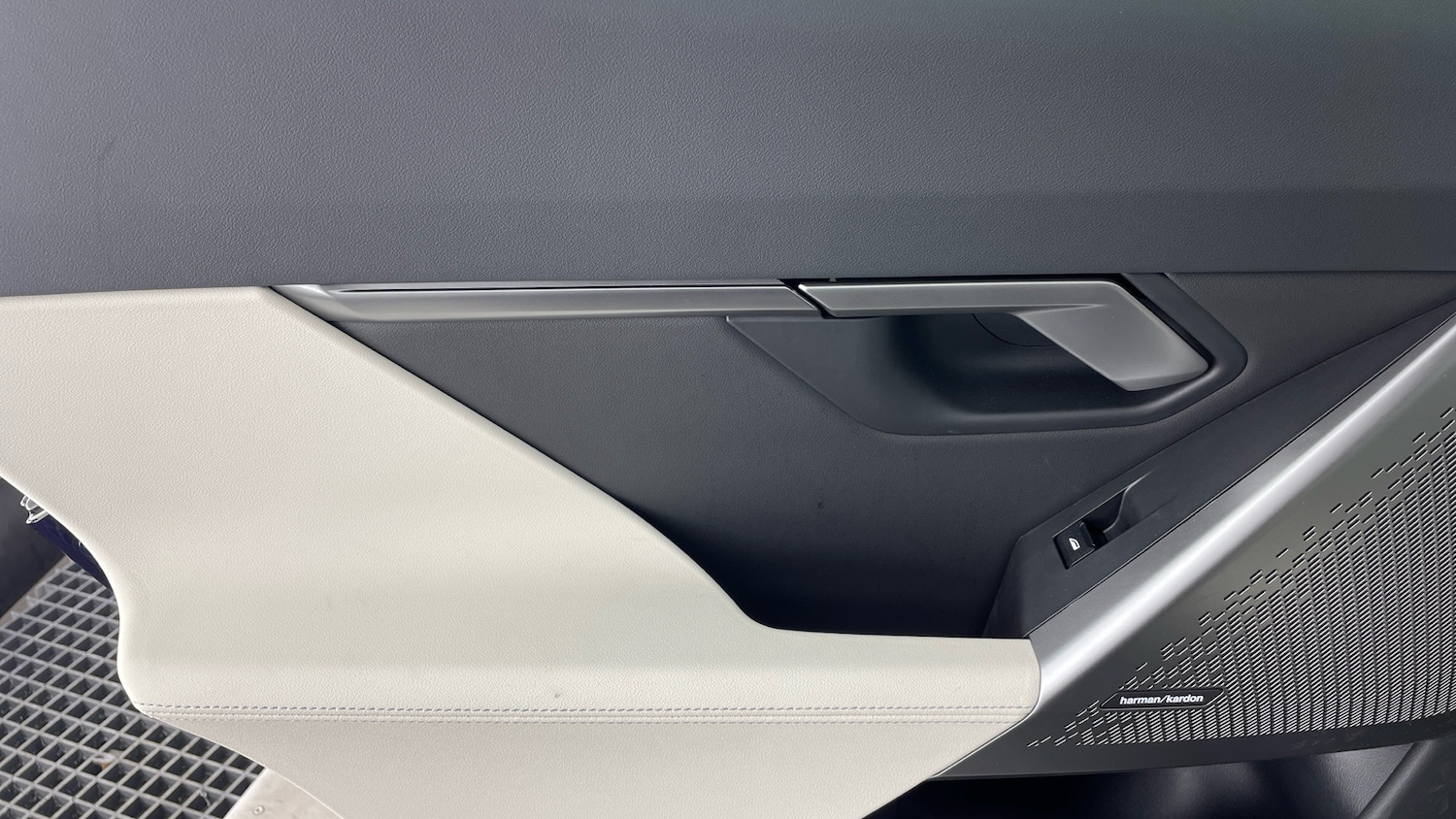 Used BMW i5 2025 for sale - 77116385: Photo 32