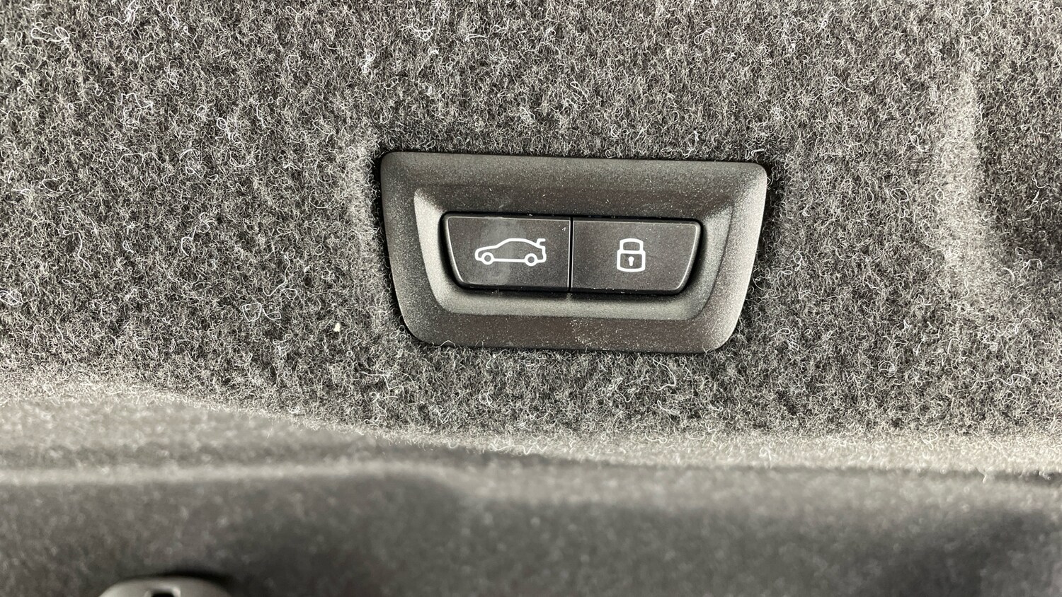 Used BMW i5 2025 for sale - 77116385: Photo 43