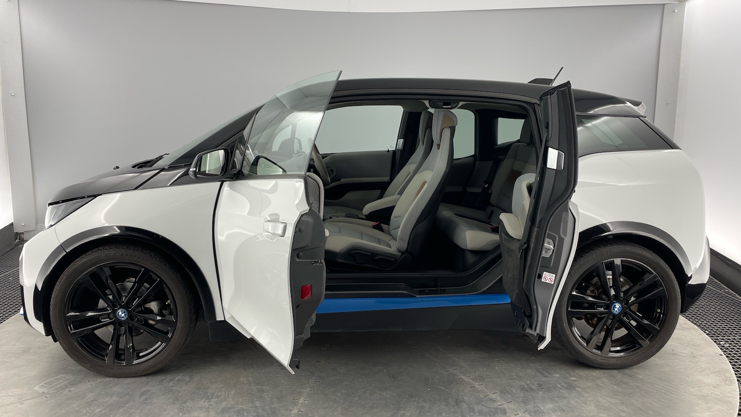 Used BMW i3 2021 for sale - 77760469: Photo 66