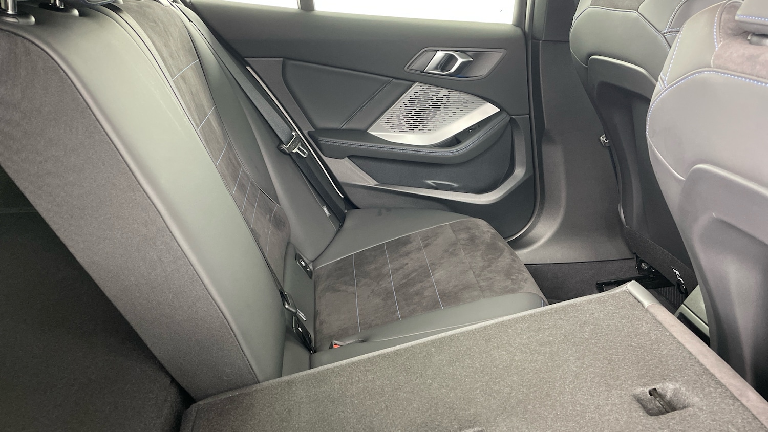 Used BMW 1 Series 2024 for sale - 77354237: Photo 46