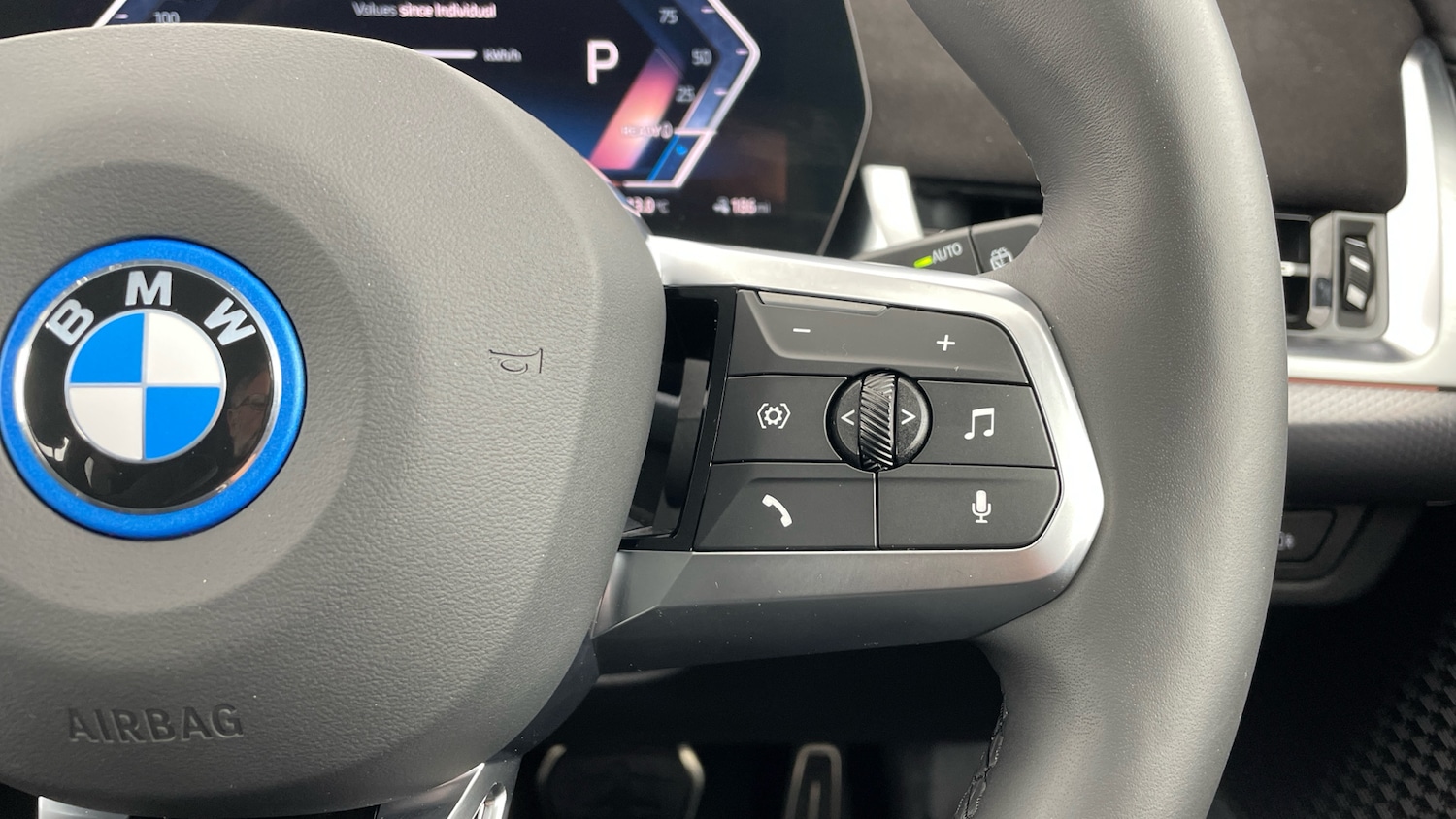 Used BMW iX1 2025 for sale - 77732324: Photo 18