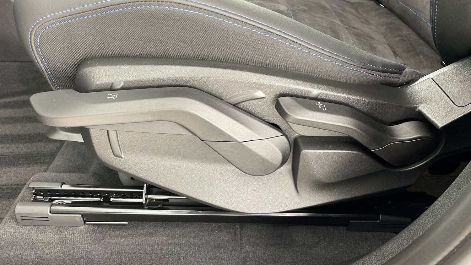 Used BMW iX1 2025 for sale - 77732324: Photo 29