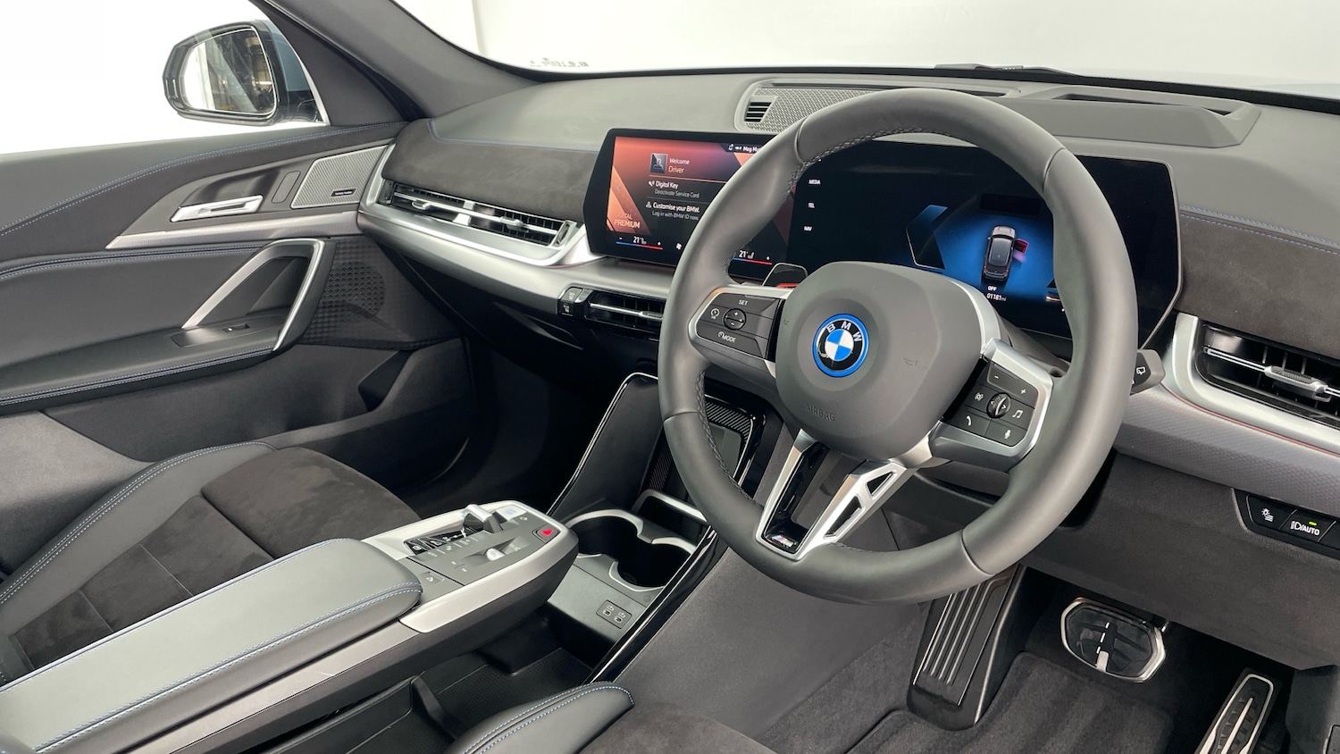 Used BMW iX1 2025 for sale - 77732324: Photo 6