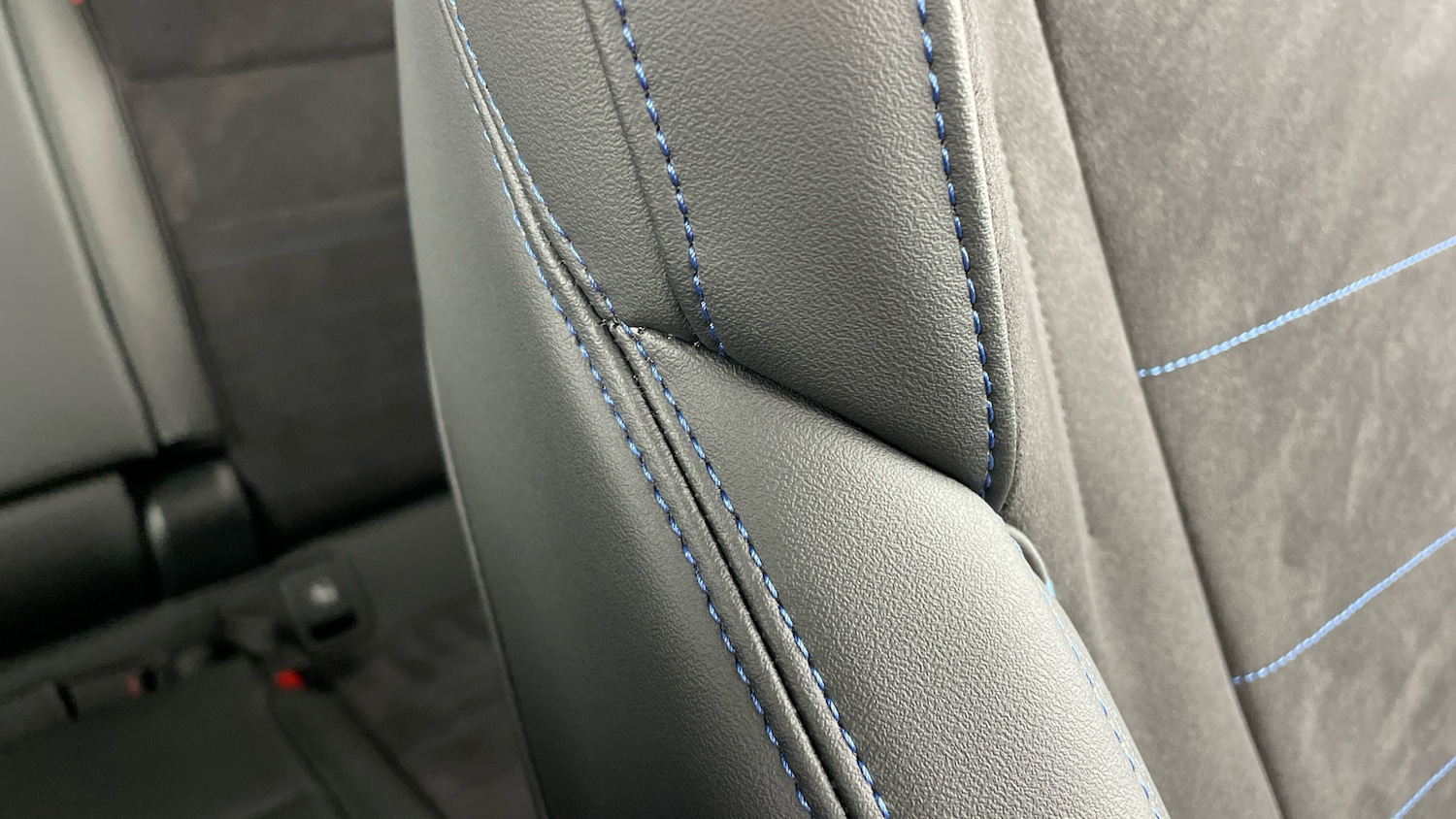 Used BMW iX1 2025 for sale - 77732324: Photo 77