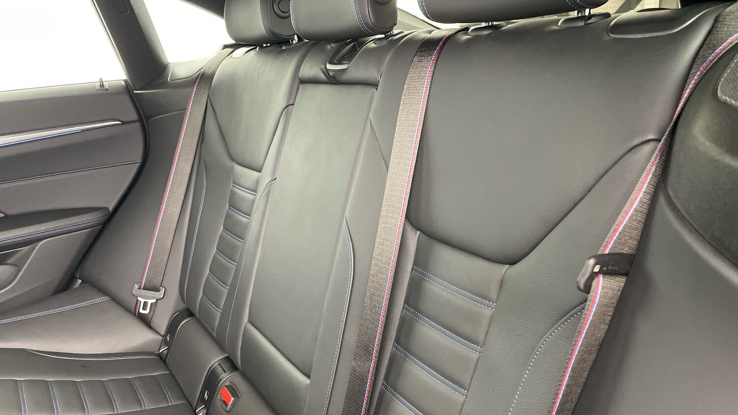 Used BMW i4 2023 for sale - 77508349: Photo 12