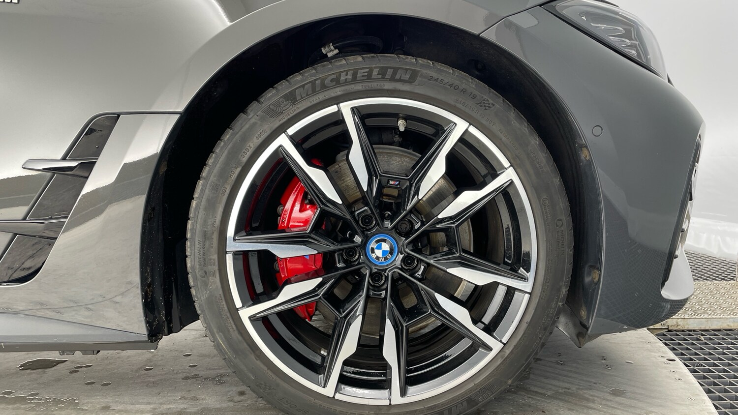 Used BMW i4 2023 for sale - 77508349: Photo 14