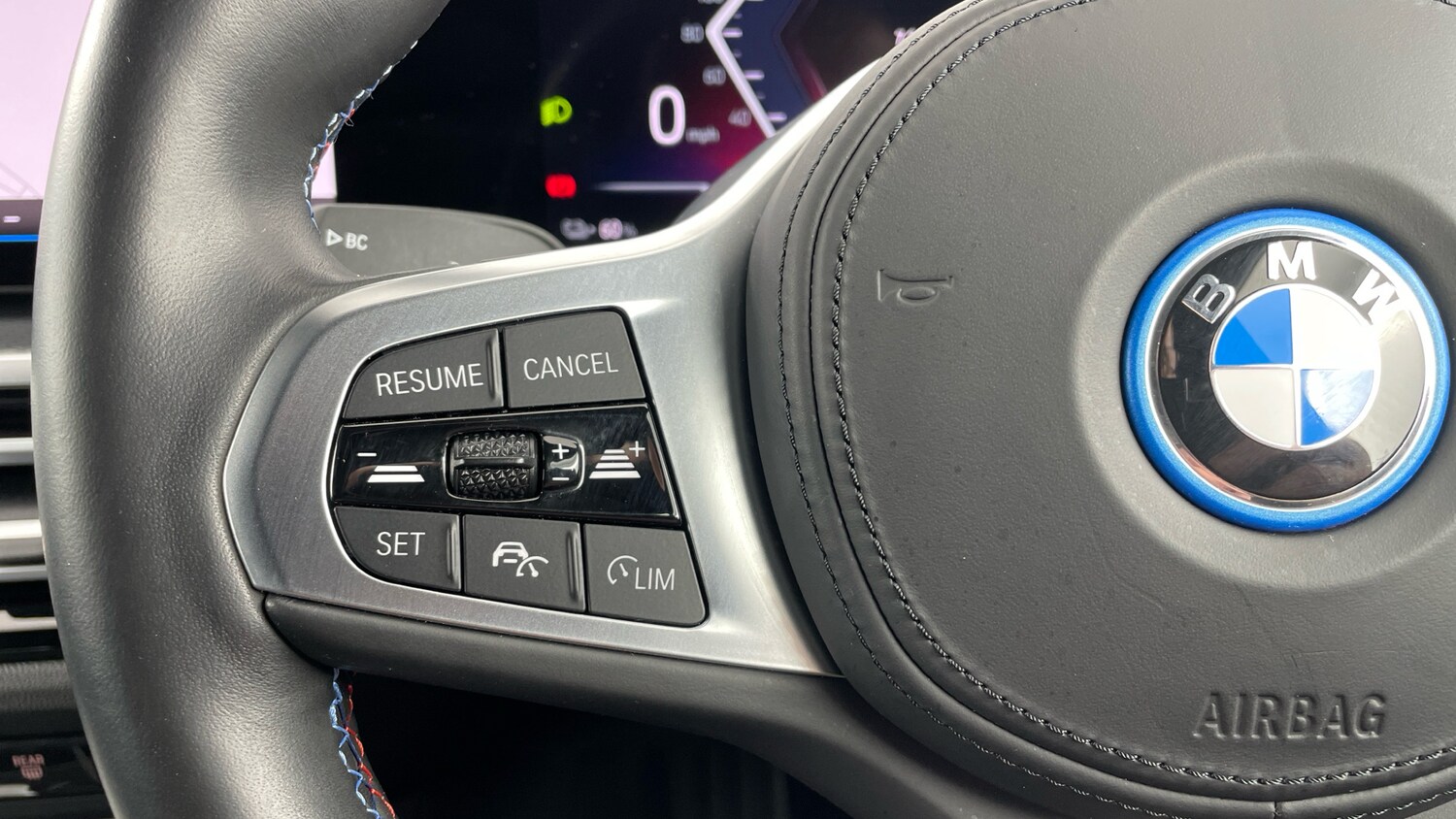 Used BMW i4 2023 for sale - 77508349: Photo 17