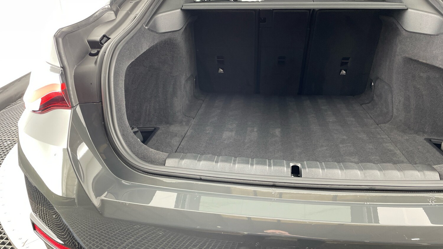 Used BMW i4 2023 for sale - 77508349: Photo 41