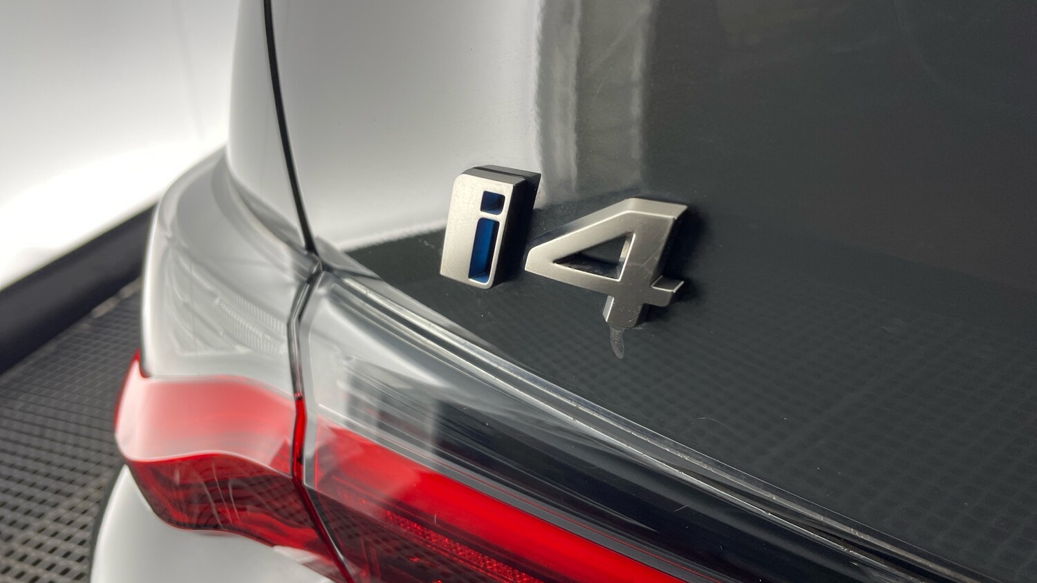 Used BMW i4 2023 for sale - 77508349: Photo 45