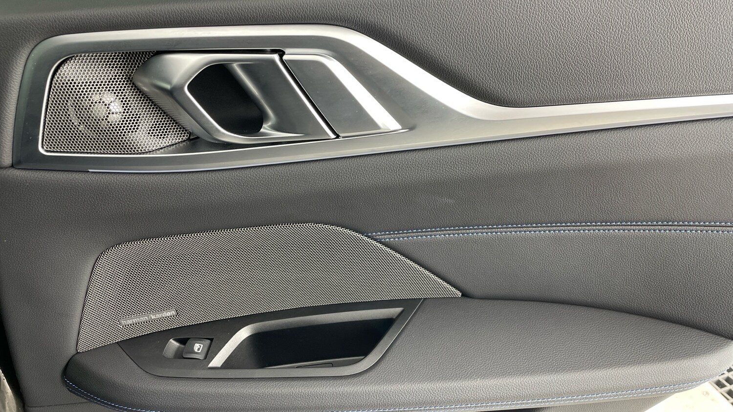 Used BMW i4 2023 for sale - 77508349: Photo 48