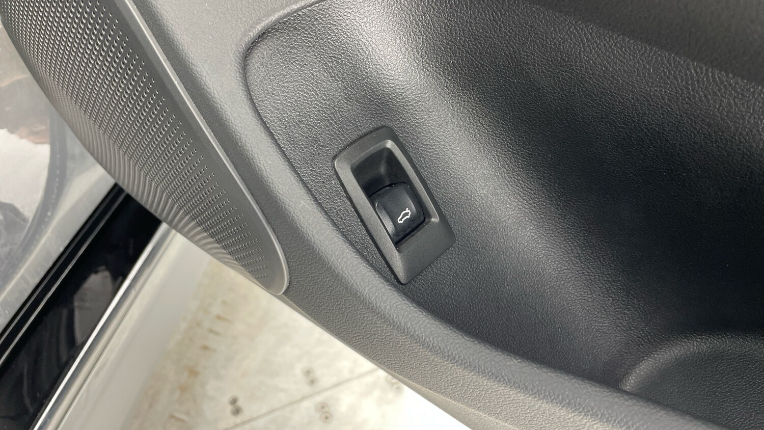 Used BMW i4 2023 for sale - 77508349: Photo 54