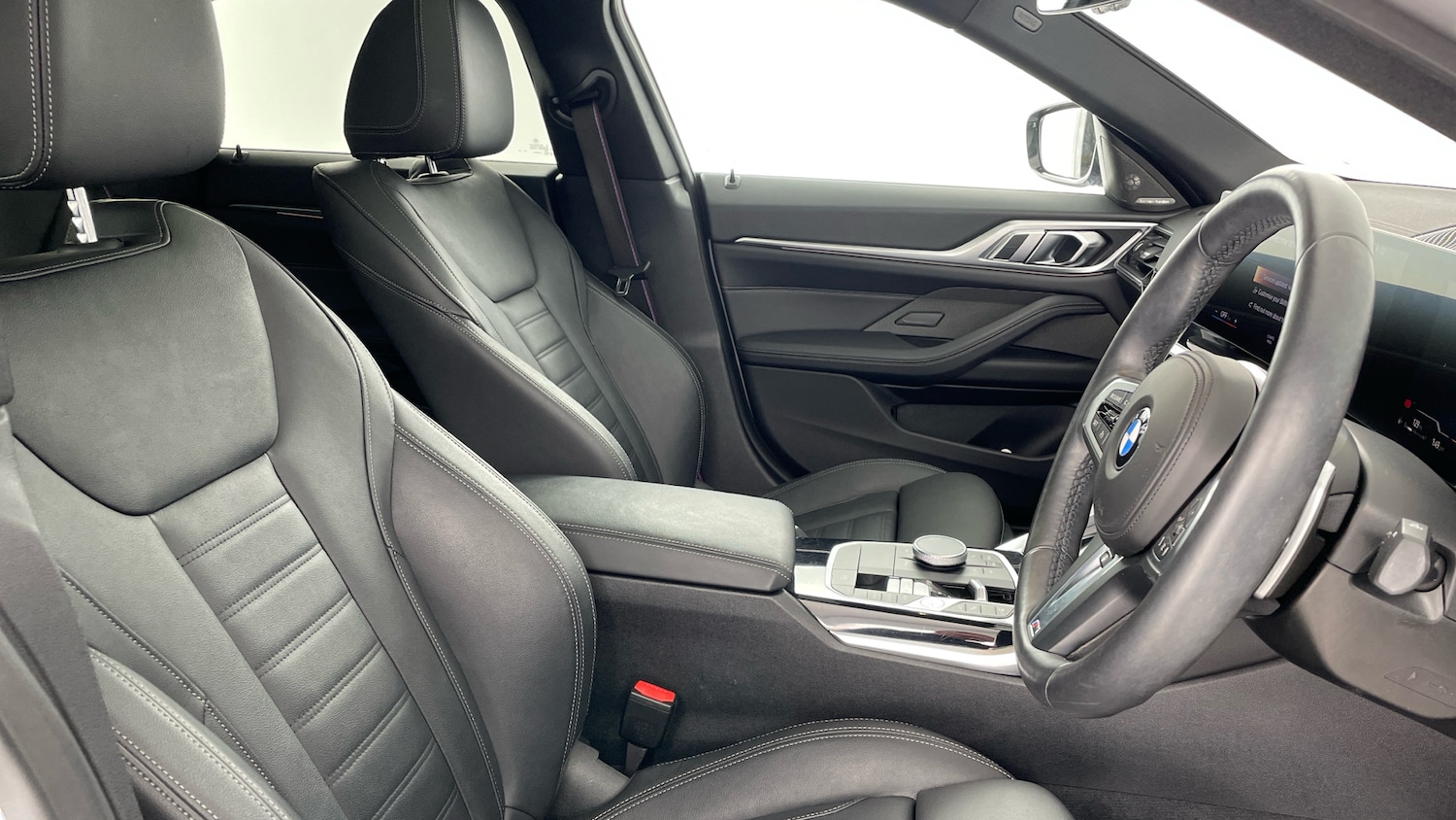 Used BMW 4 Series 2024 for sale - 77515375: Photo 11