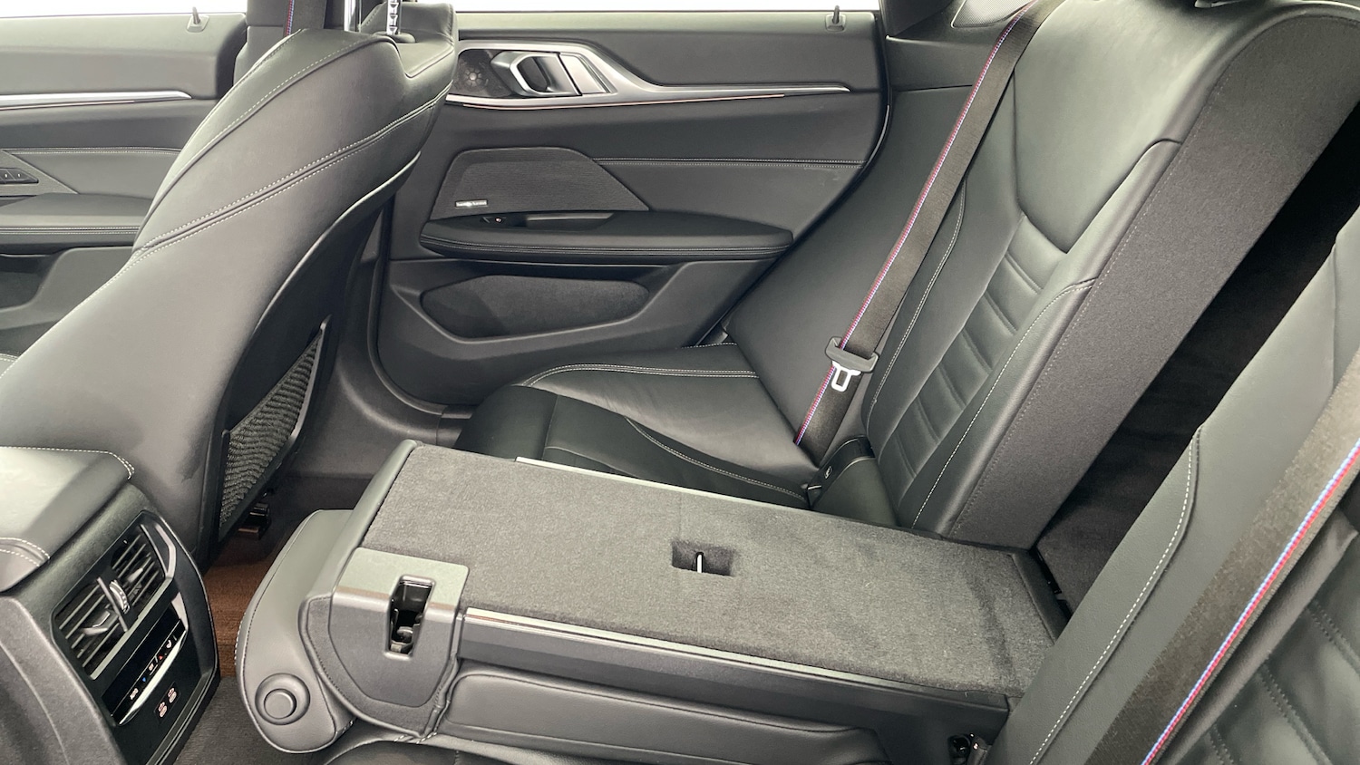 Used BMW 4 Series 2024 for sale - 77515375: Photo 39