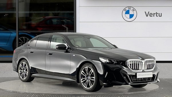 Used BMW 5 Series 2024 for sale - 76157031: Photo 1
