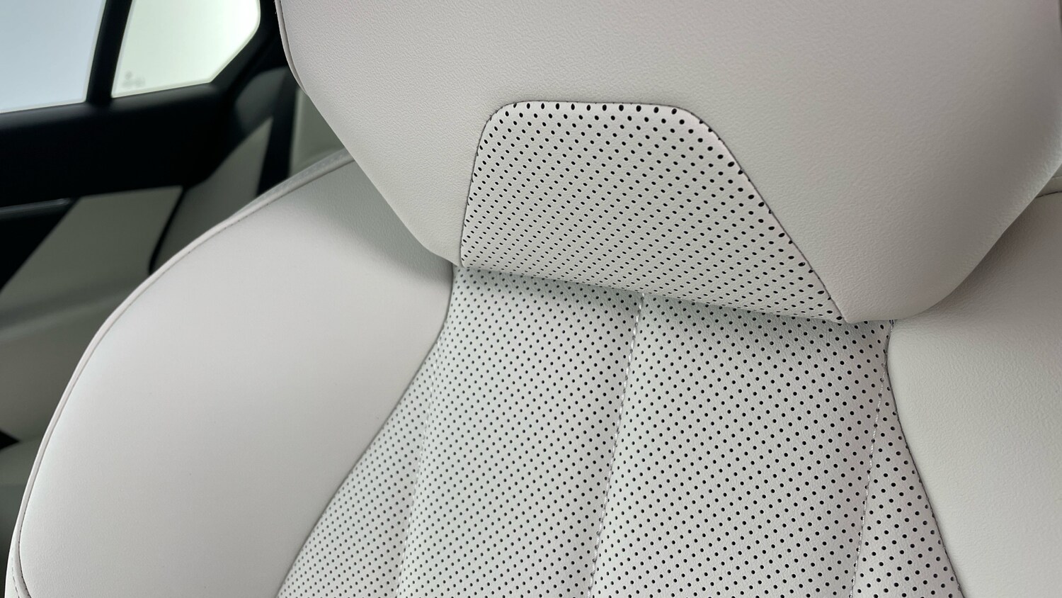 Used BMW 5 Series 2024 for sale - 76157031: Photo 30