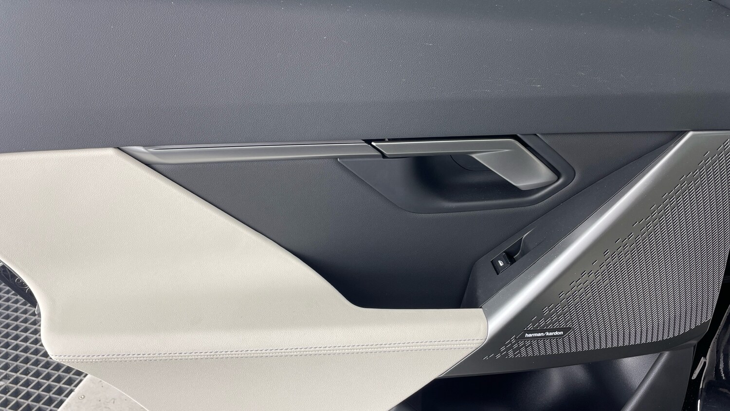 Used BMW 5 Series 2024 for sale - 76157031: Photo 32