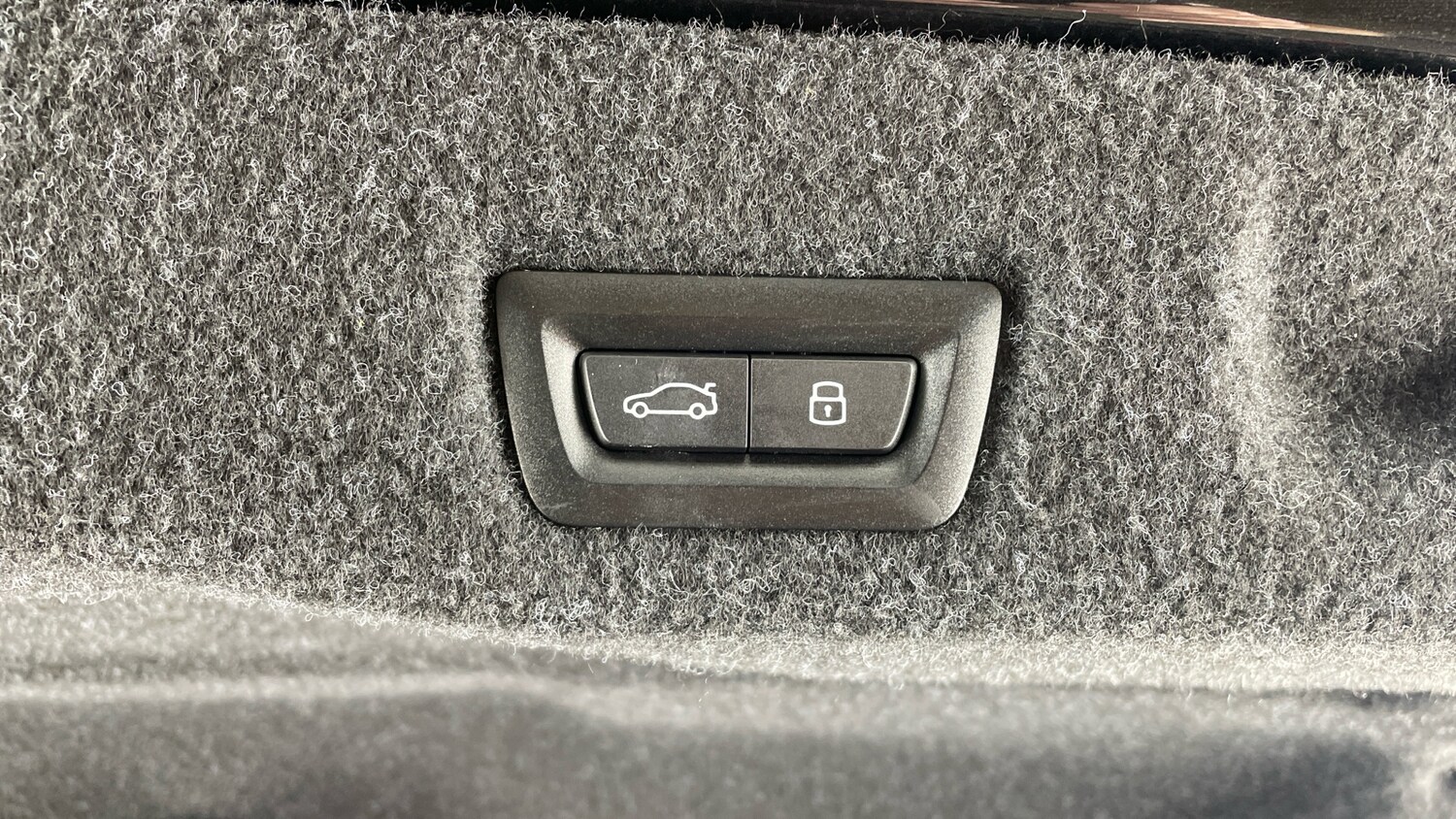 Used BMW 5 Series 2024 for sale - 76157031: Photo 43