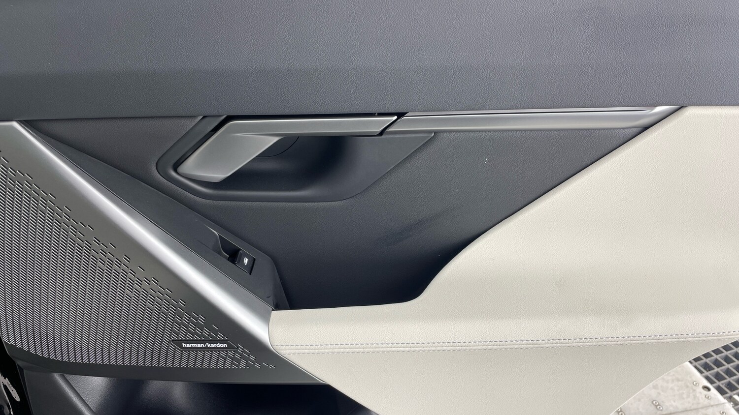 Used BMW 5 Series 2024 for sale - 76157031: Photo 46