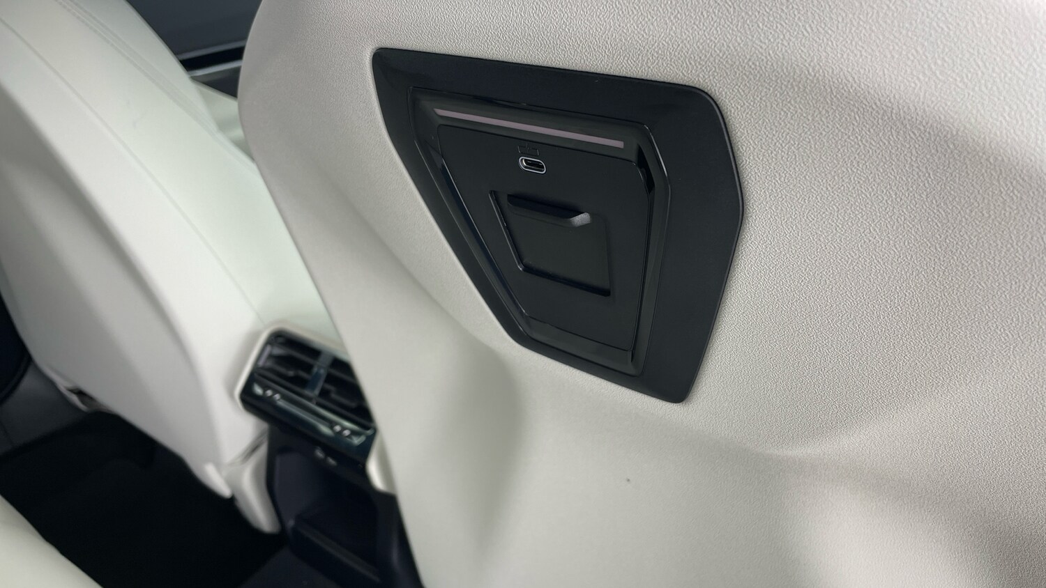 Used BMW 5 Series 2024 for sale - 76157031: Photo 47