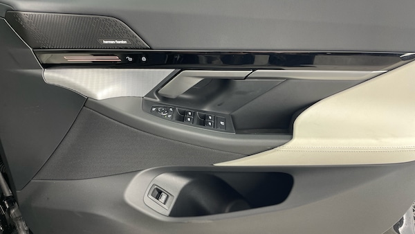 Used BMW 5 Series 2024 for sale - 76157031: Photo 50