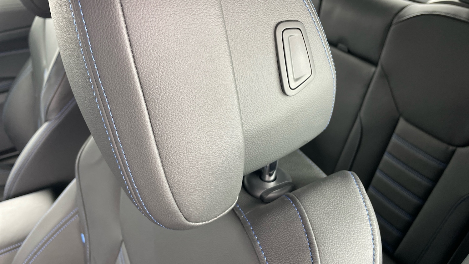 Used BMW 4 Series 2024 for sale - 76734960: Photo 33