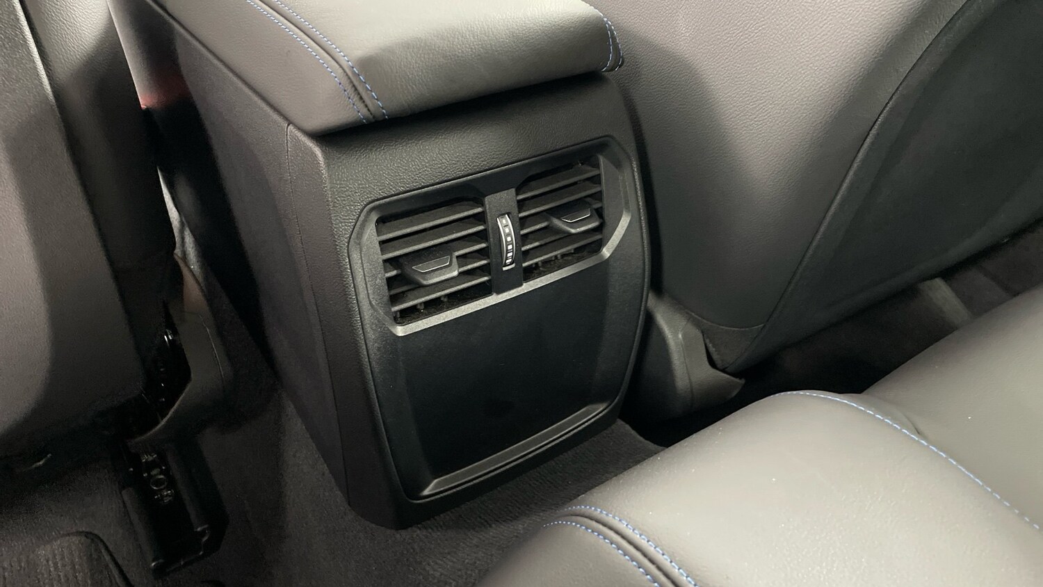 Used BMW 4 Series 2024 for sale - 76734960: Photo 35