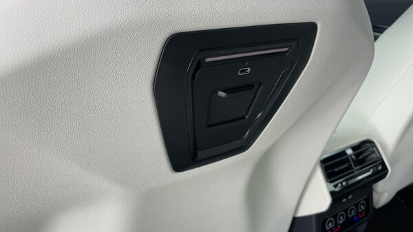 Used BMW 5 Series 2025 for sale - 76184303: Photo 32