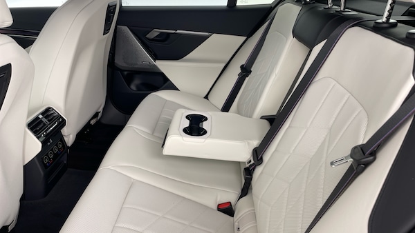 Used BMW 5 Series 2025 for sale - 76184303: Photo 35
