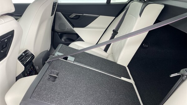 Used BMW 5 Series 2025 for sale - 76184303: Photo 38