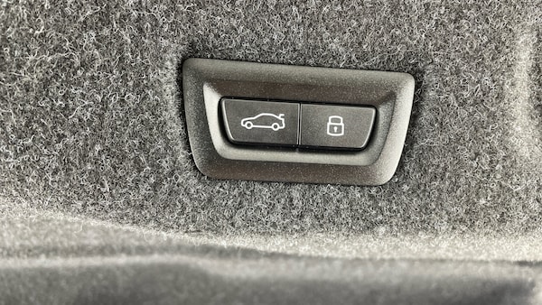 Used BMW 5 Series 2025 for sale - 76184303: Photo 44