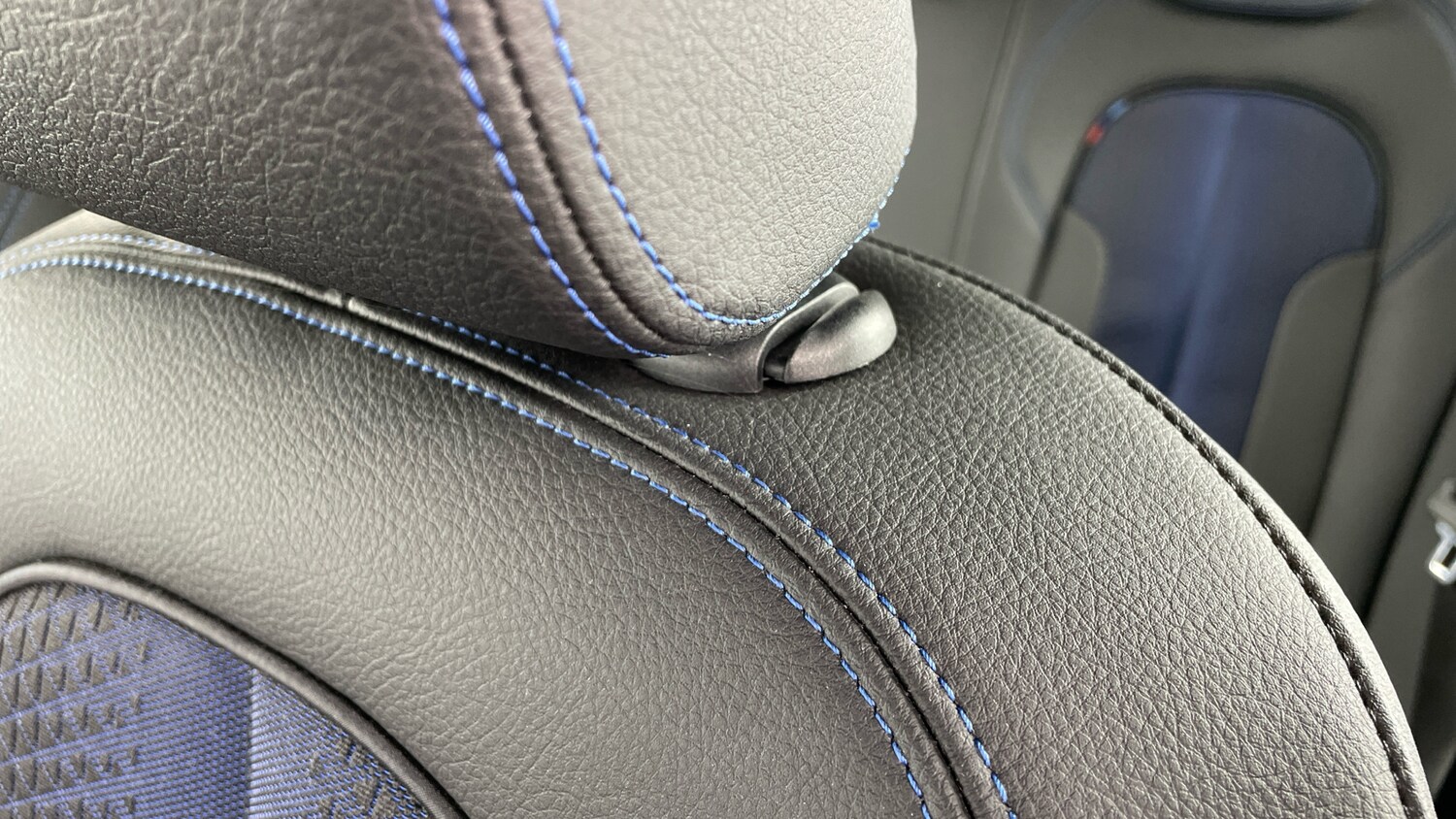 Used BMW 2 Series 2023 for sale - 76532068: Photo 30