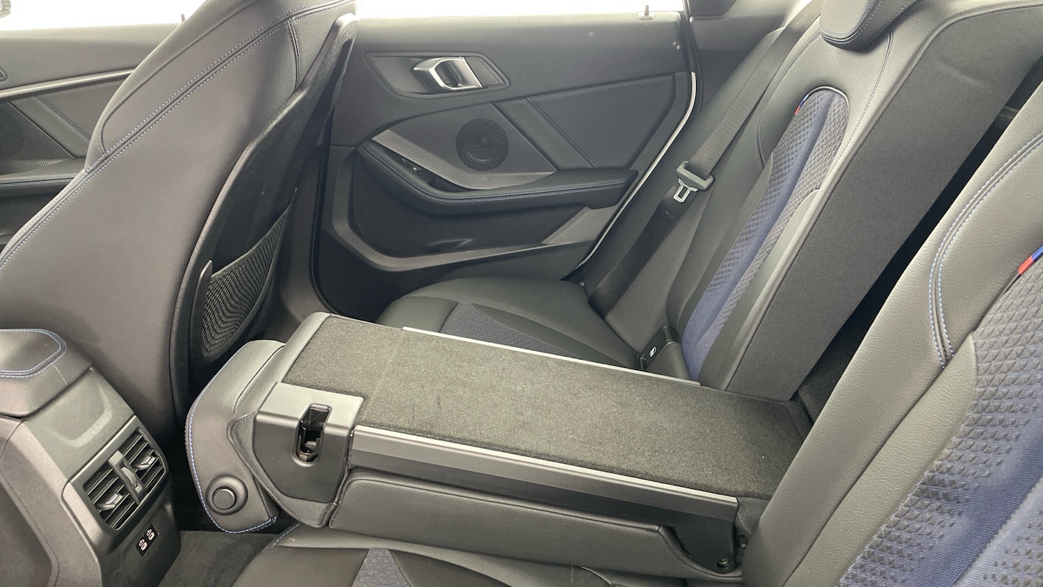 Used BMW 2 Series 2023 for sale - 76532068: Photo 38