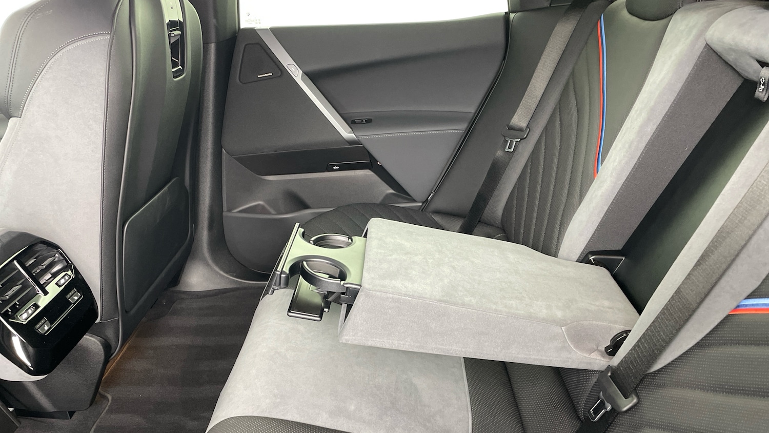 Used BMW iX 2025 for sale - 77775003: Photo 36